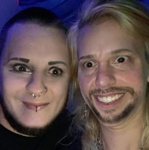 Meet your Posher, Robert